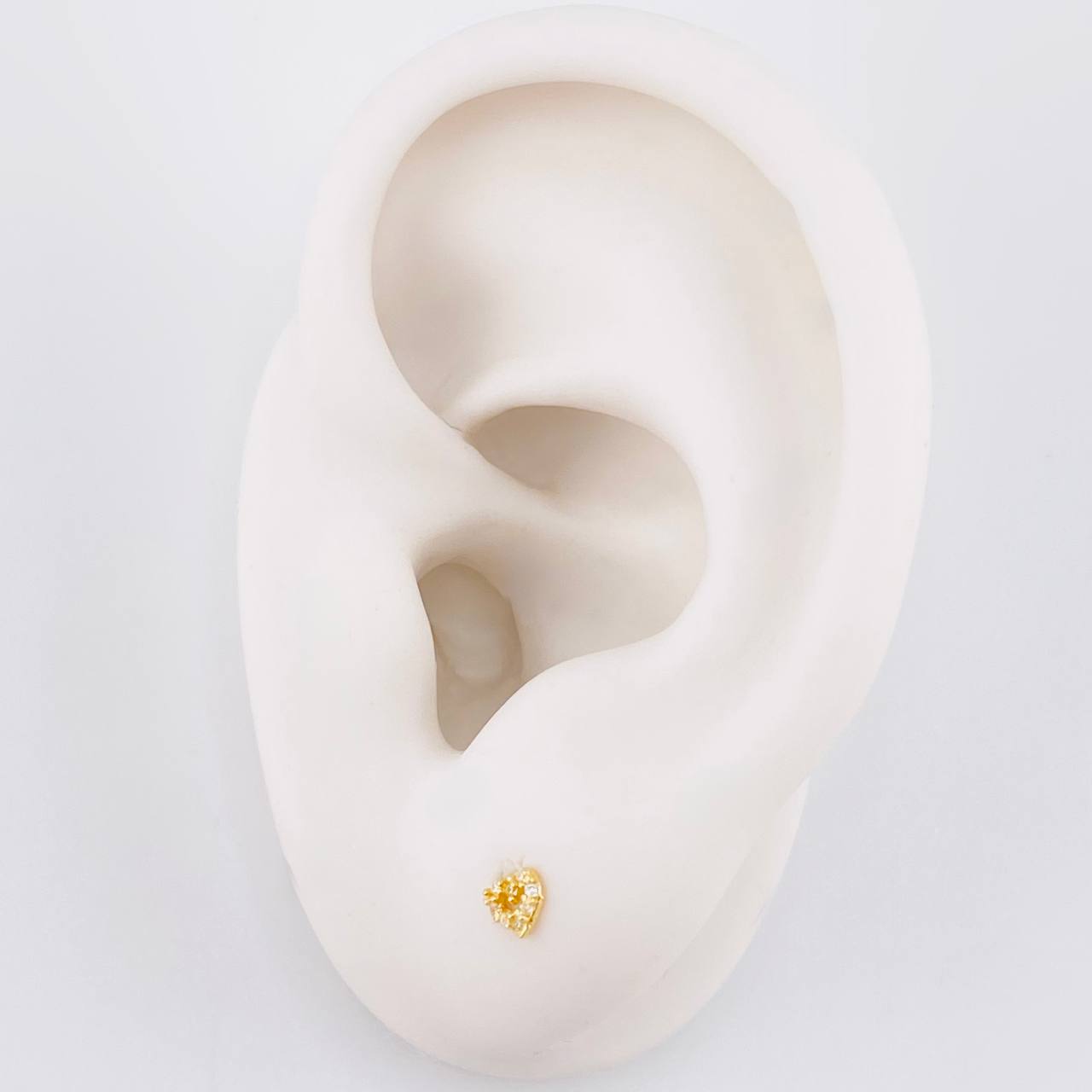 Topos Silueta Corazón 0.45g / in / 2.1mm Oro Amarillo 18K