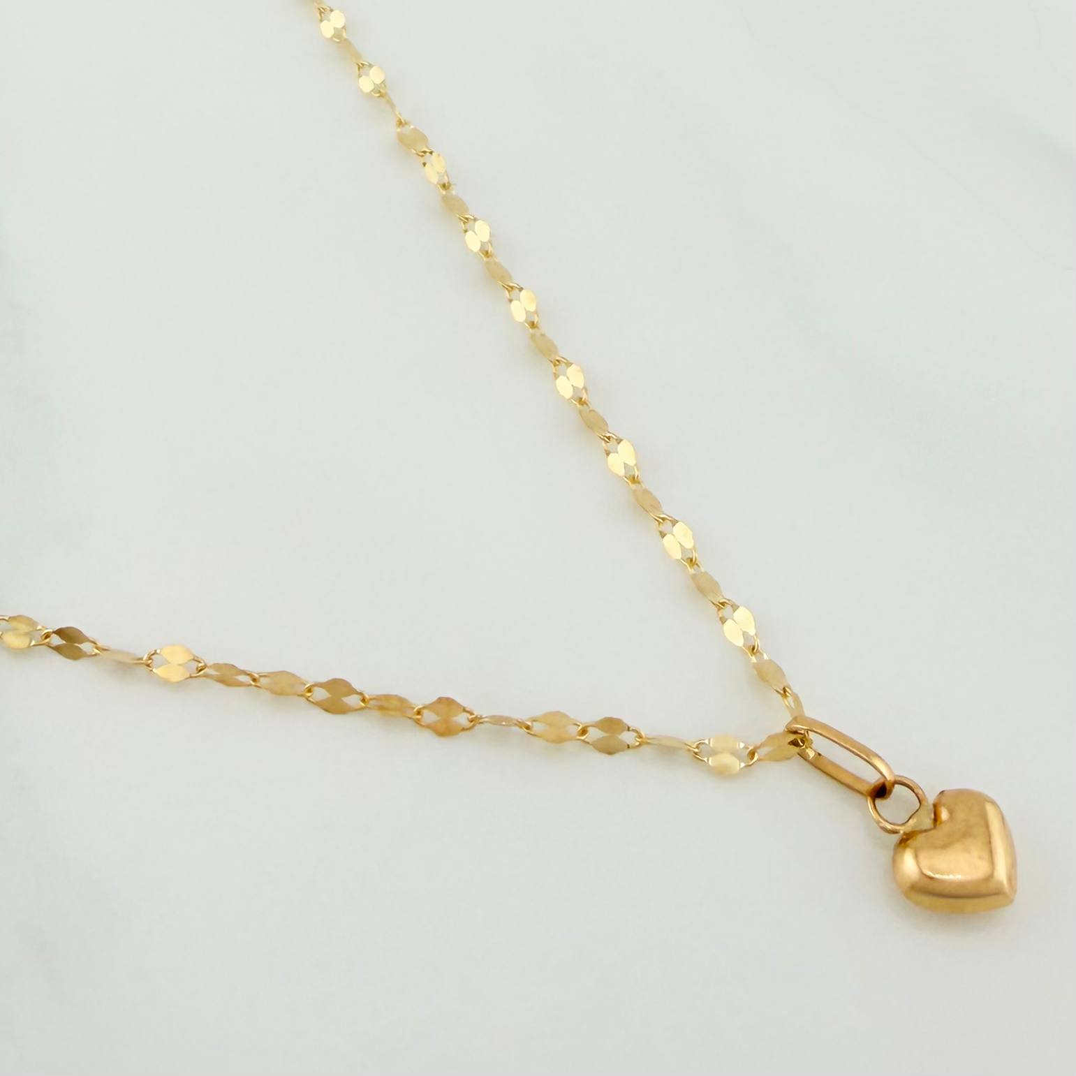 Set Cadena Flor Espejo + Dije Corazon / 1.15gr / 45.3 cm Oro Amarillo 18K