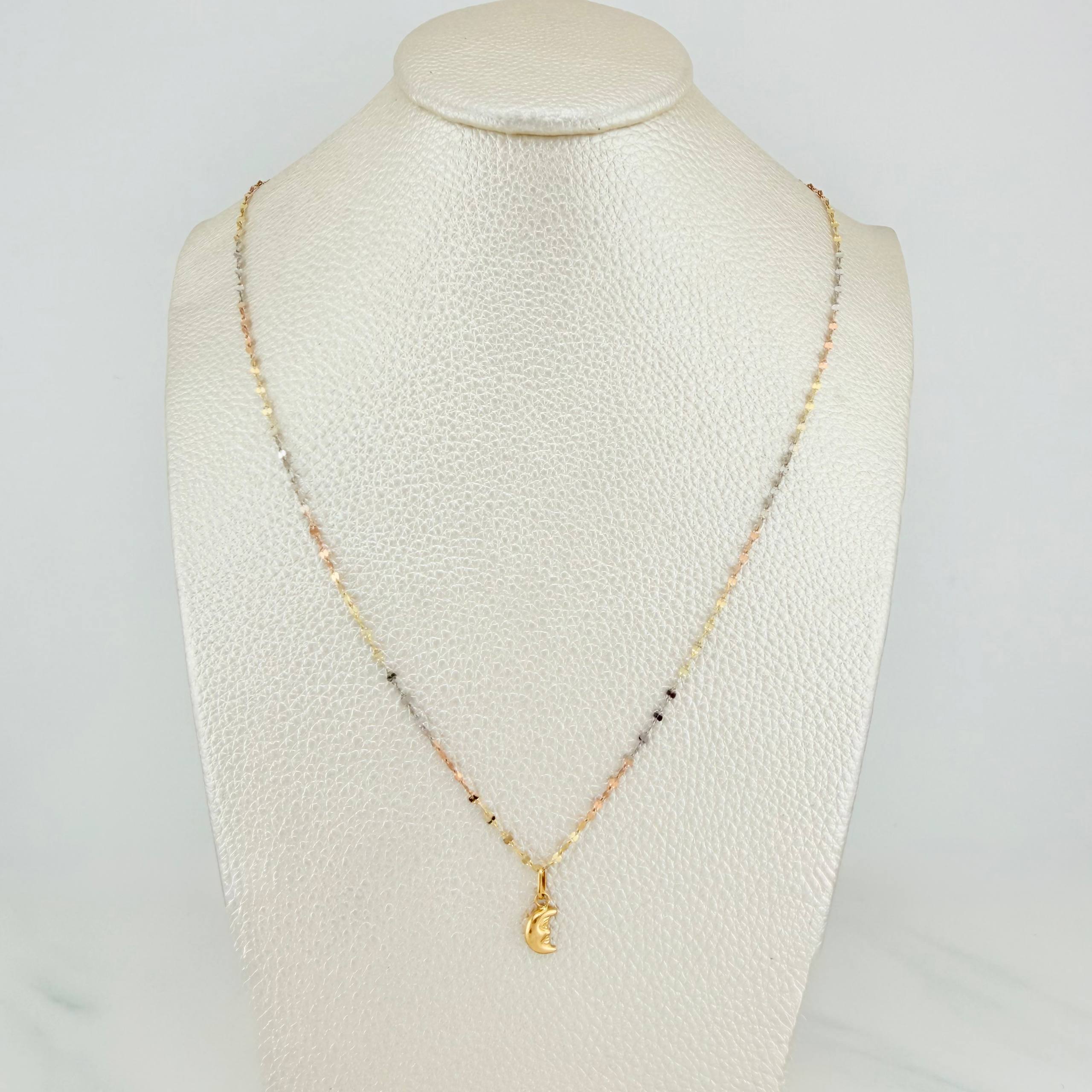 Set Cadena Flor Espejo + Dije Media Luna / 1.15gr / 45 cm Tres Oros 18K