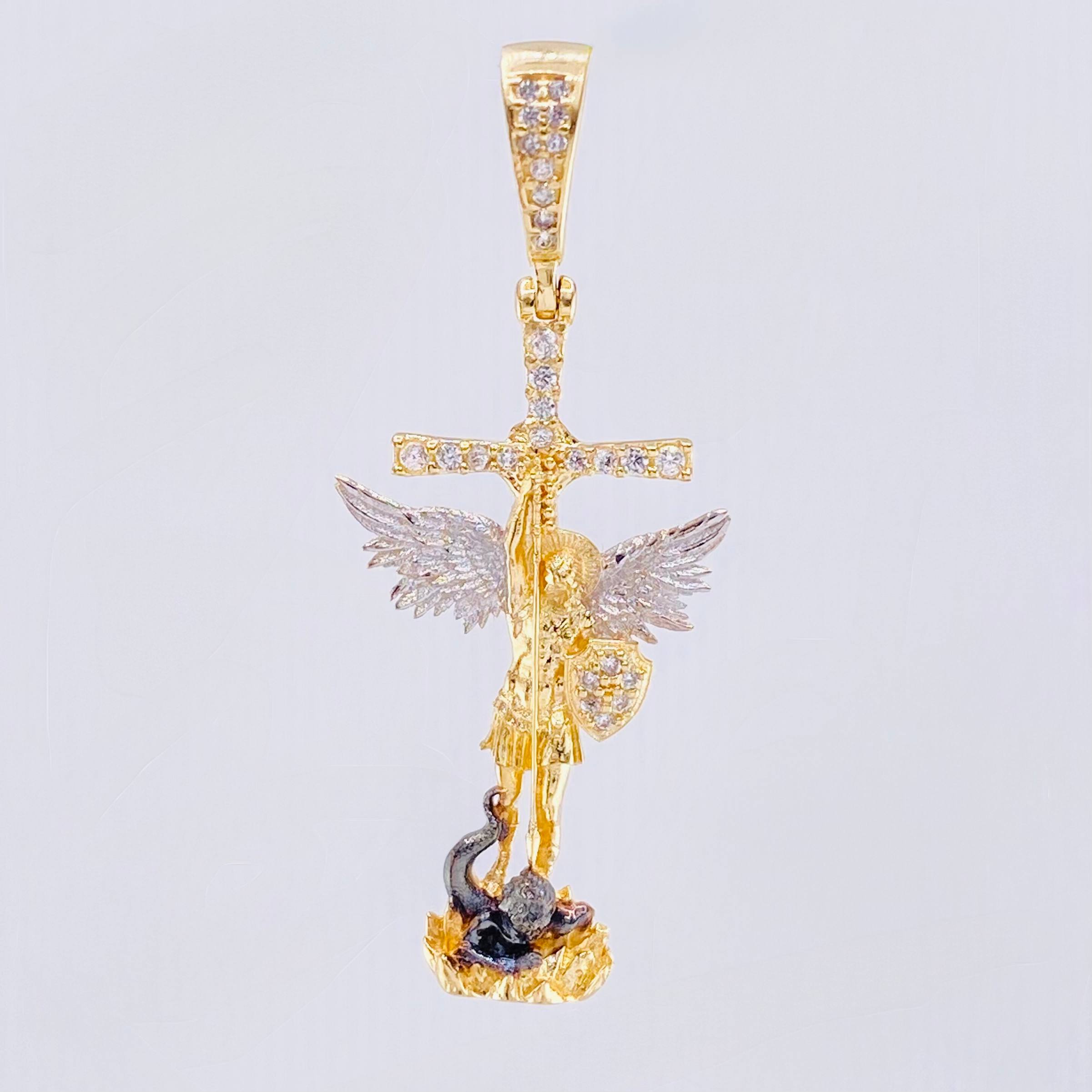 Dije San Miguel Arcangel 3.35gr / 4cm / Dos Oros Amarillo Blanco 18K *