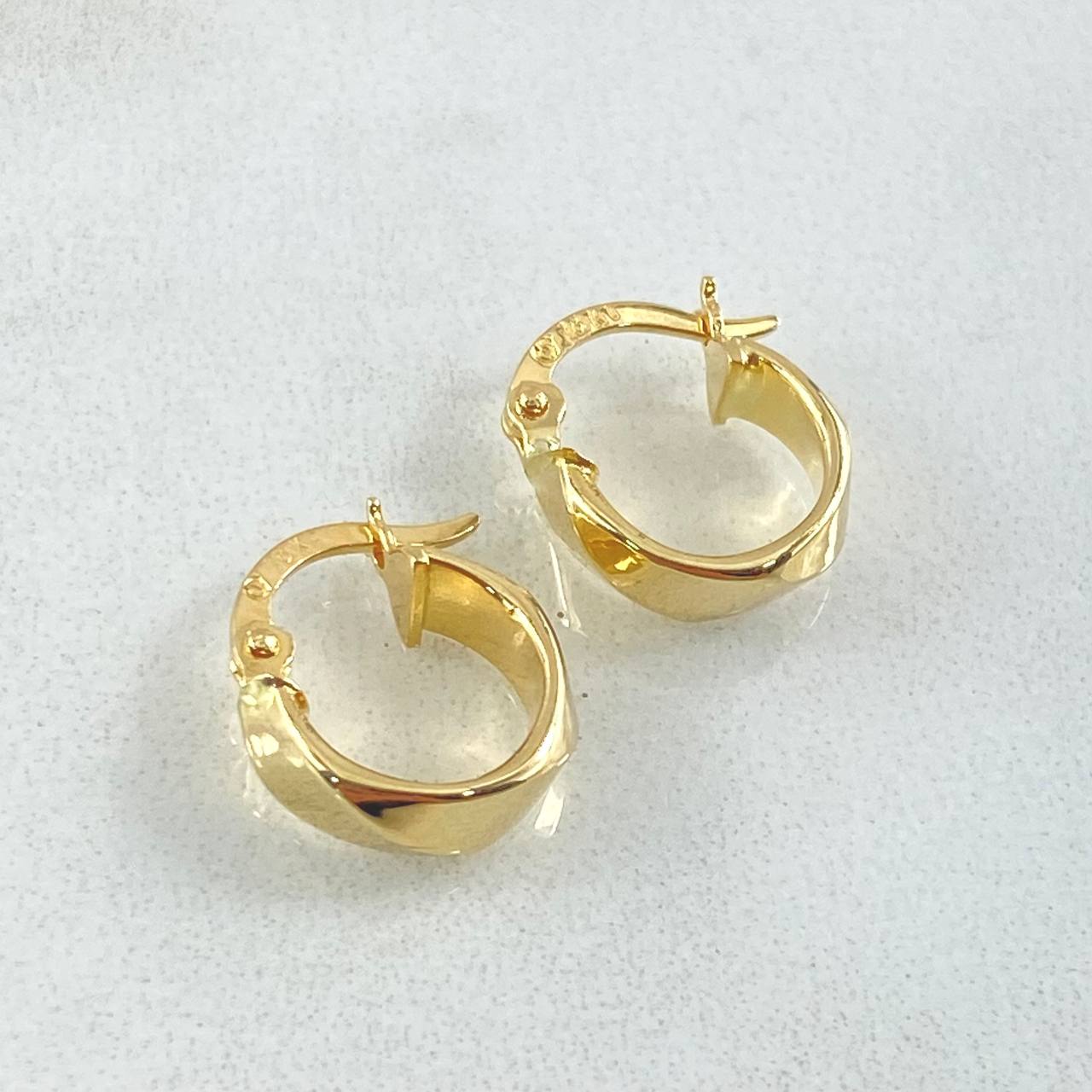 Candongas Susi Diagonal 1.1gr / 1.2cm / Oro 18K *