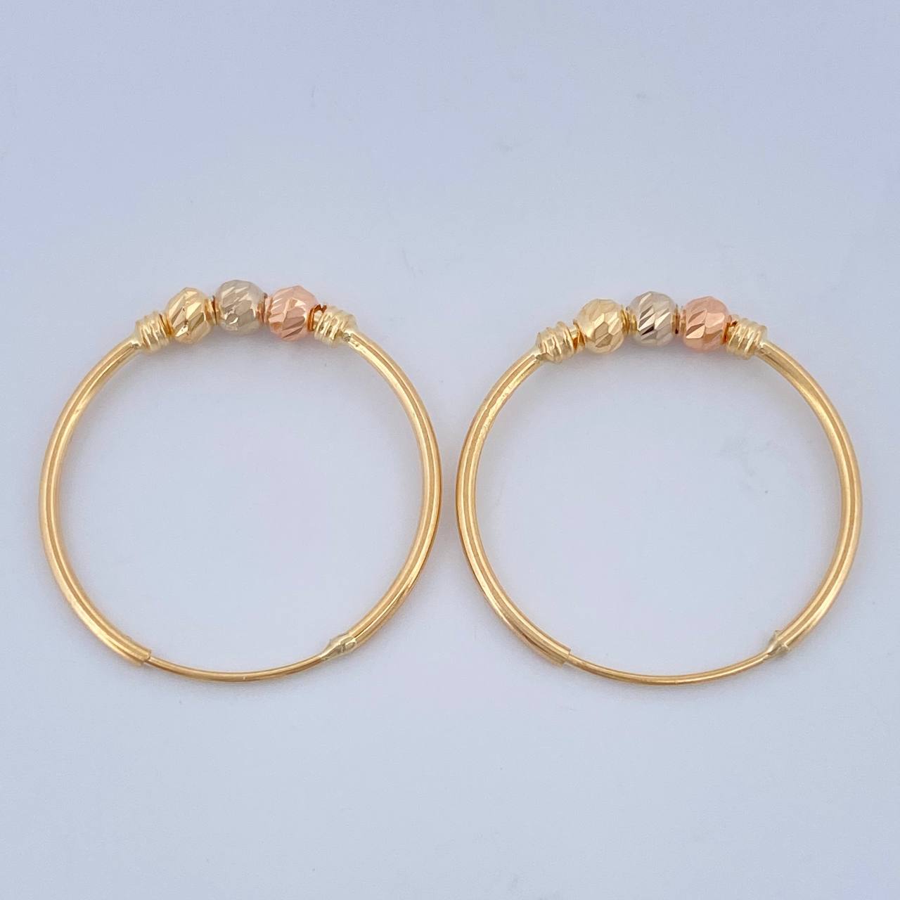Candongas Trio 1.3gr / 2.2cm / Tres Oros 18K $