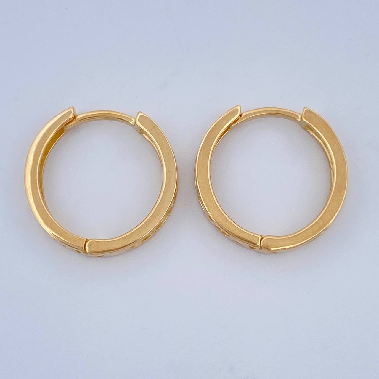 Candongas Carril 2.25gr / 1.5cm / Oro Amarillo 18K $