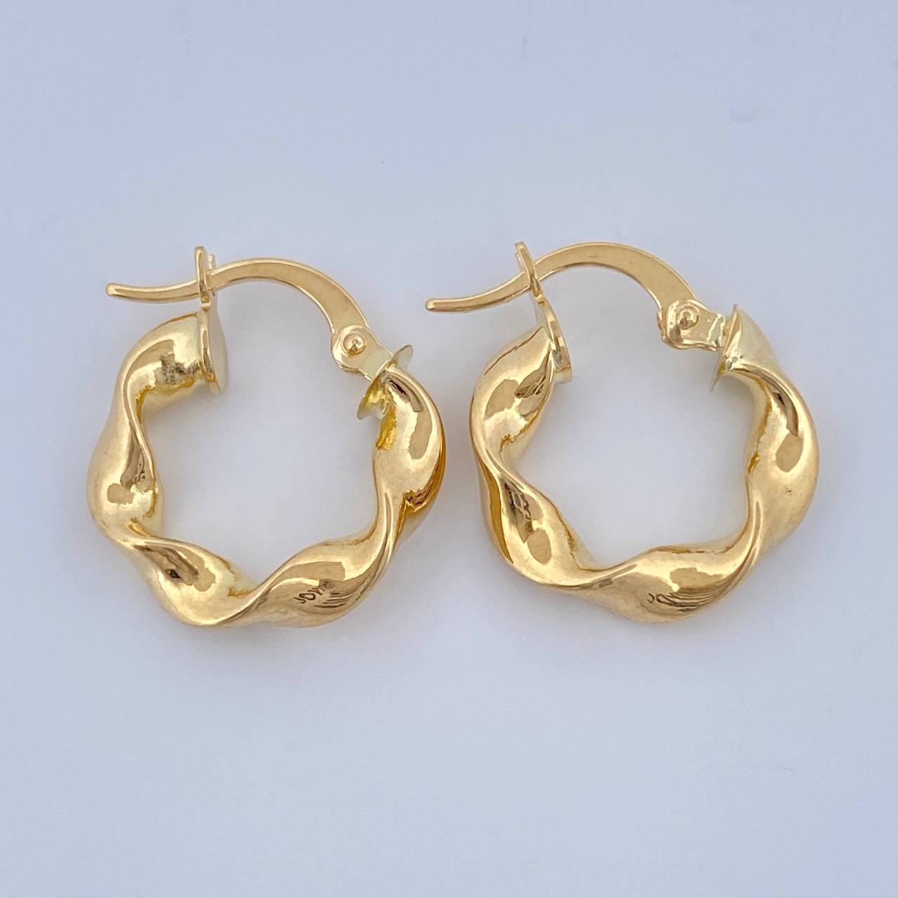 Candongas Pupi 1.75gr / 1.9cm / Oro Amarillo 18K $