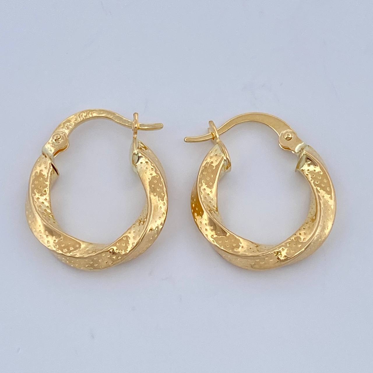 Candongas Yuli 1.8gr / 1.9cm / Oro Amarillo 18K $