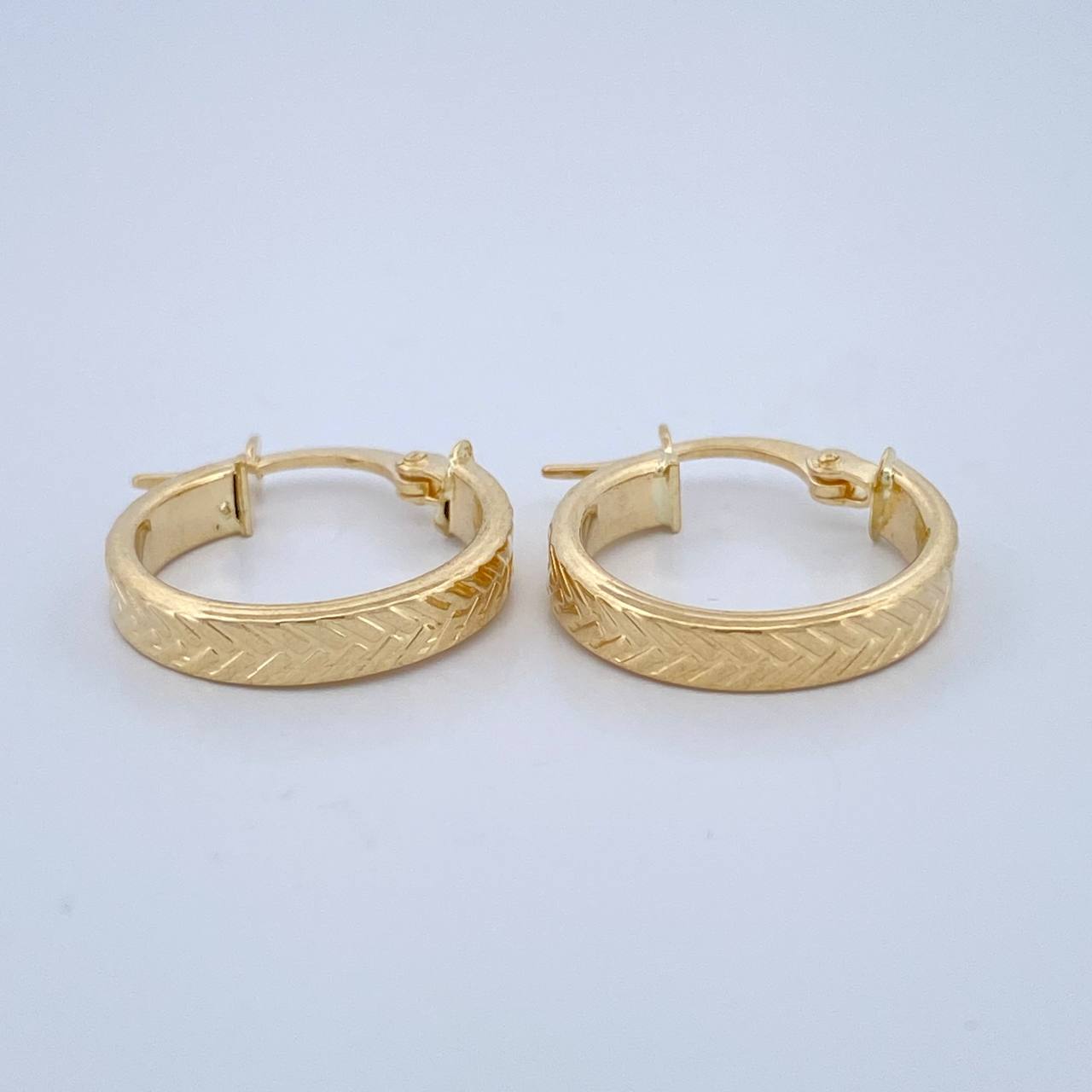 Candongas Kuki 1.35gr / 1.8cm / Oro Amarillo 18K $