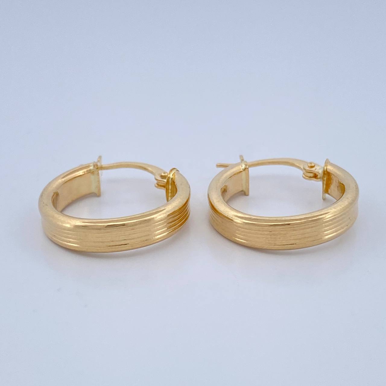 Candongas Andy 2.2gr / 2cm / Oro Amarillo 18K $