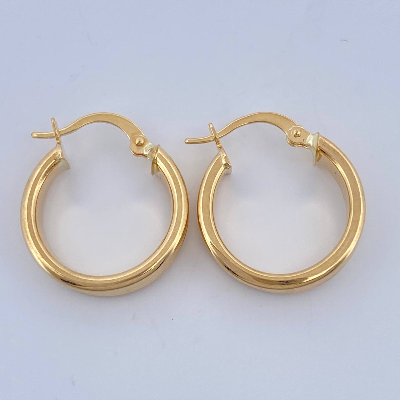 Candongas Andy 2.2gr / 2cm / Oro Amarillo 18K $