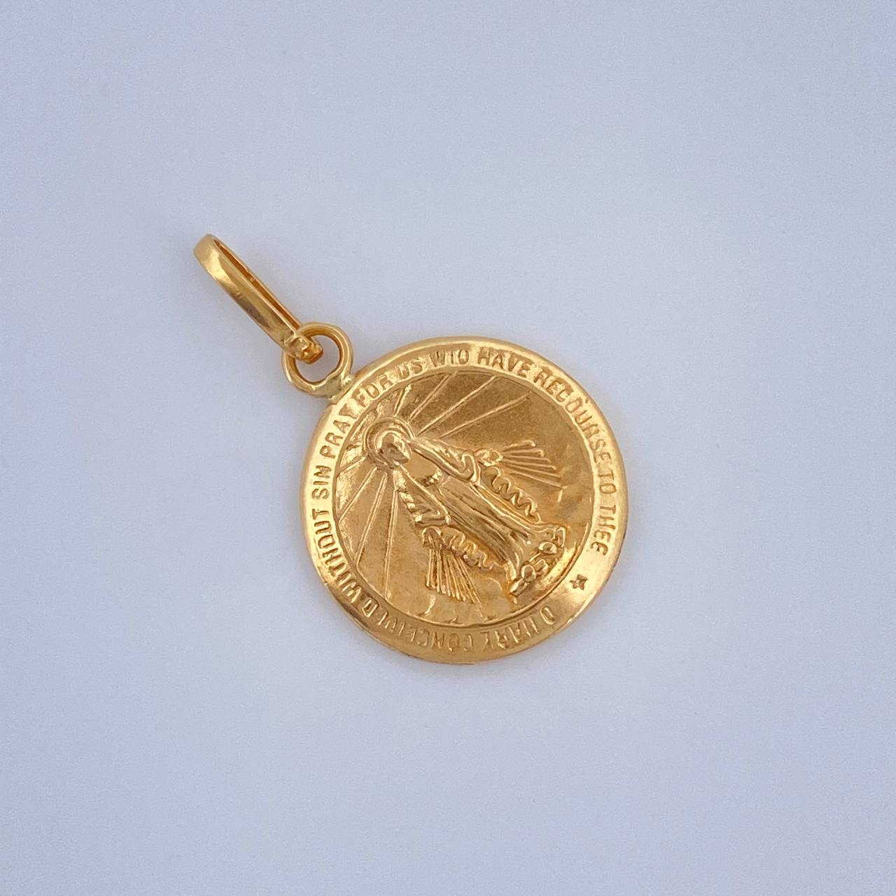 Dije Virgen Milagrosa 0.55gr / 2cm / Oro Amarillo 18K $