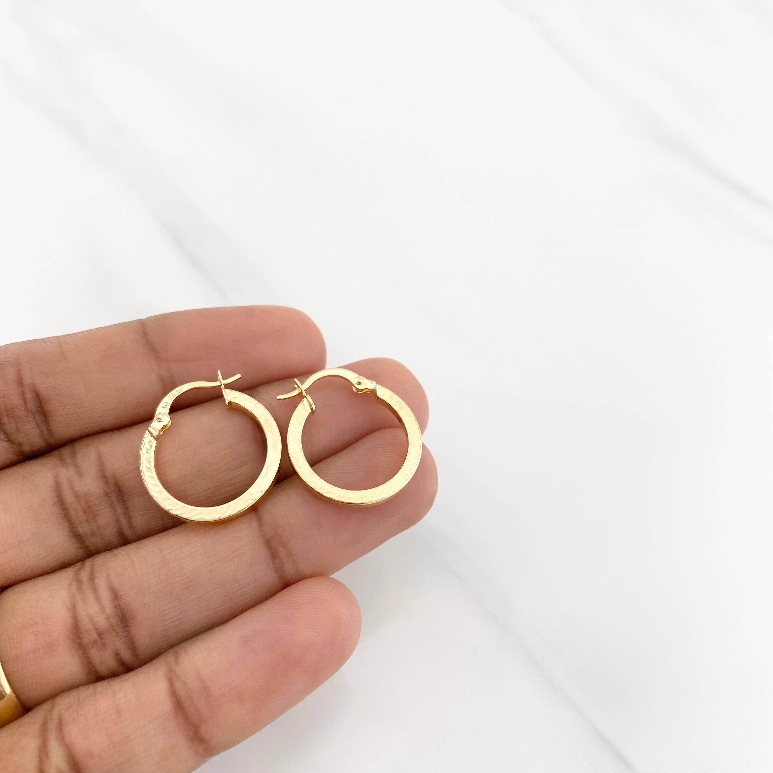 Candongas Miku Lineas 1.55g / 2.1cm Oro Amarillo 18K