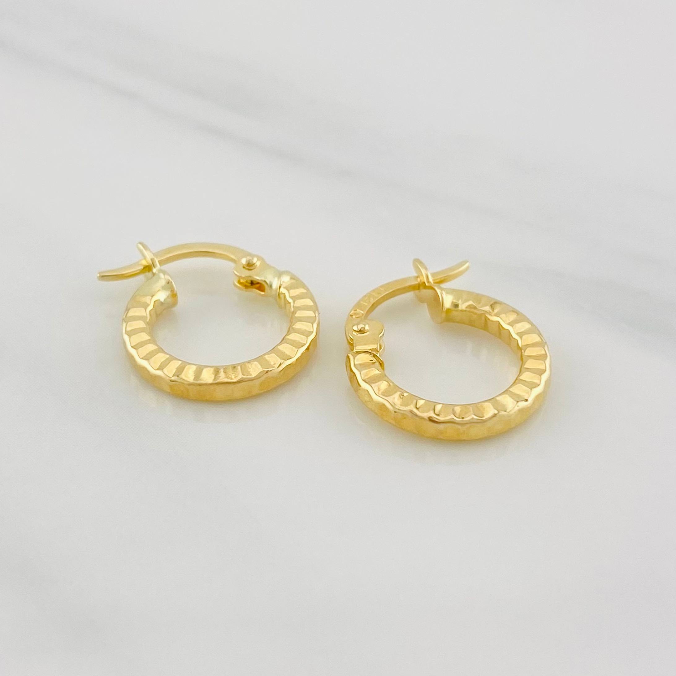Candongas Roni 1.1g / 1.4cm Oro Amarillo 18K