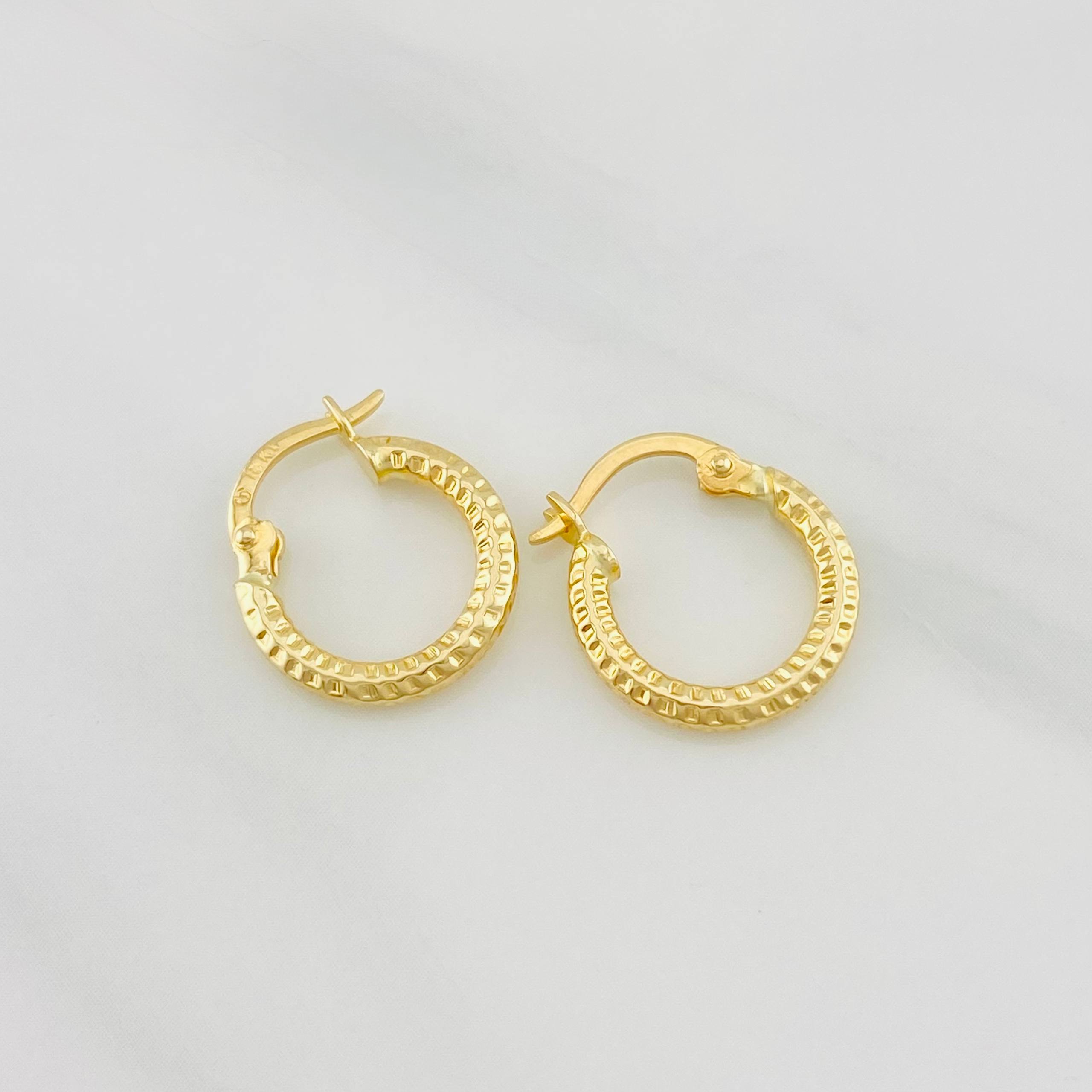 Candongas Cleo 1.1g / 1.5cm Oro Amarillo 18K