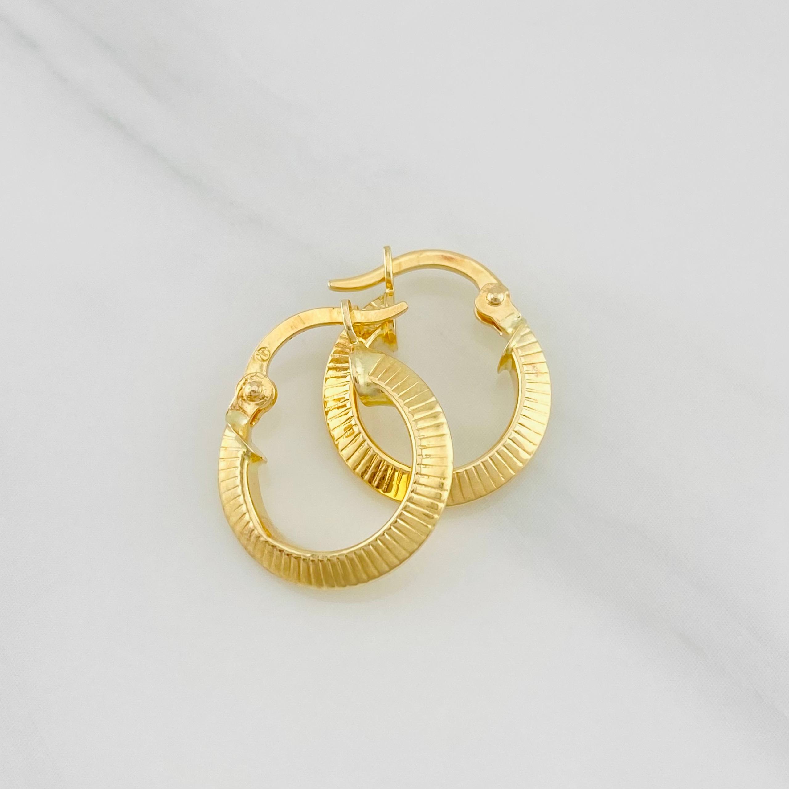 Candongas Ciri Rayadas 1.2g / 1.5cm Oro Amarillo 18K