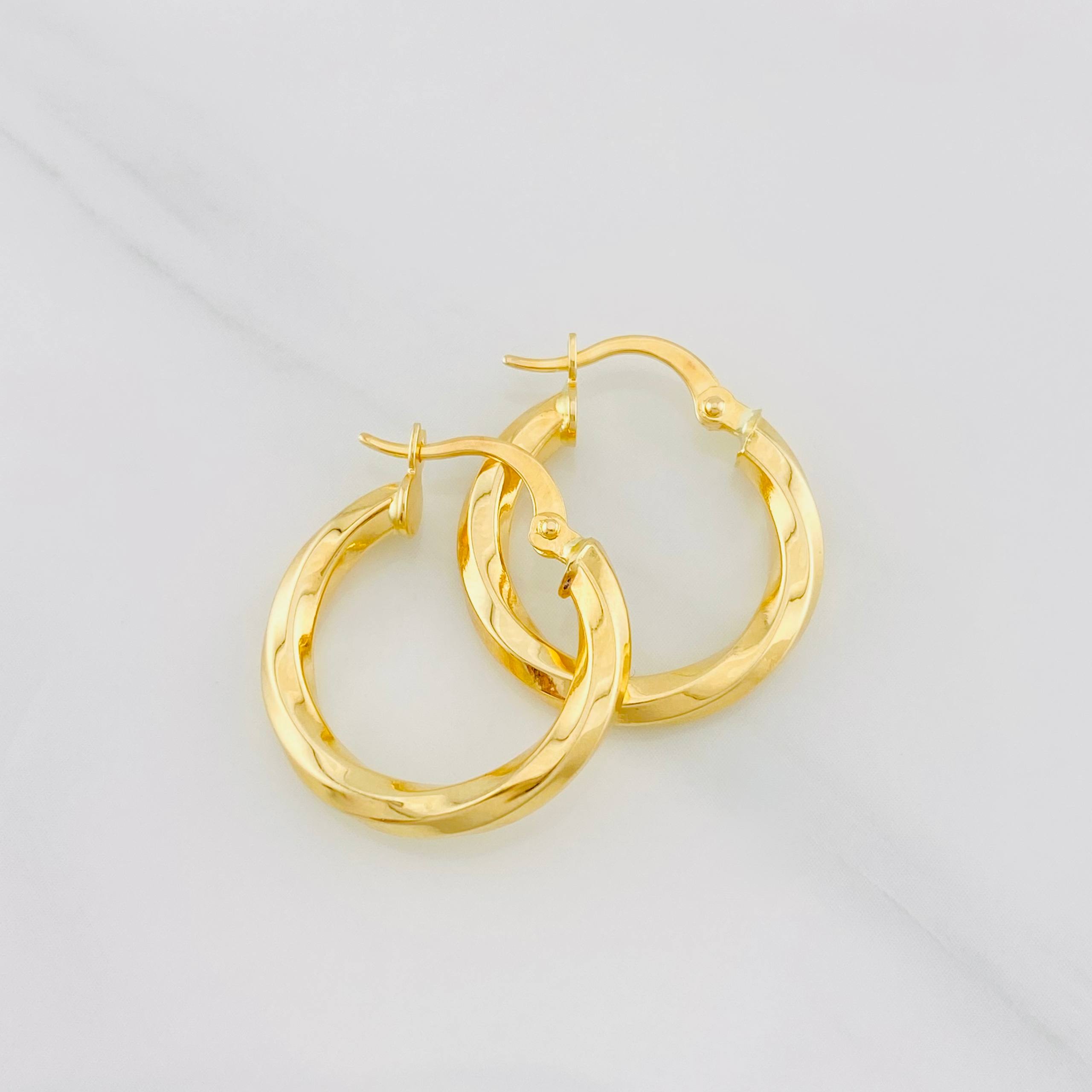 Candongas Kari 2.1g / 2.1cm Oro Amarillo 18K