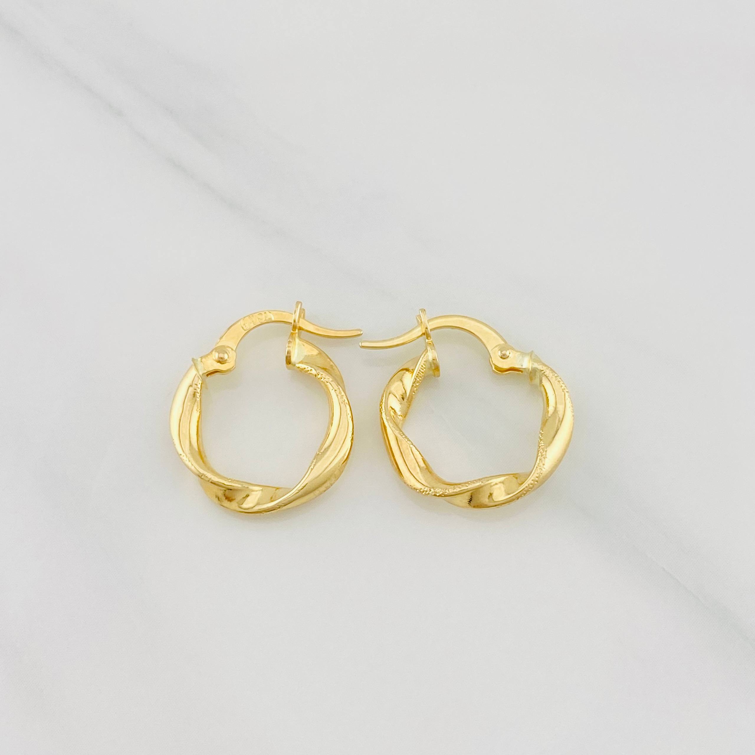 Candongas Asby 1.3g / 1.7cm Oro Amarillo 18K