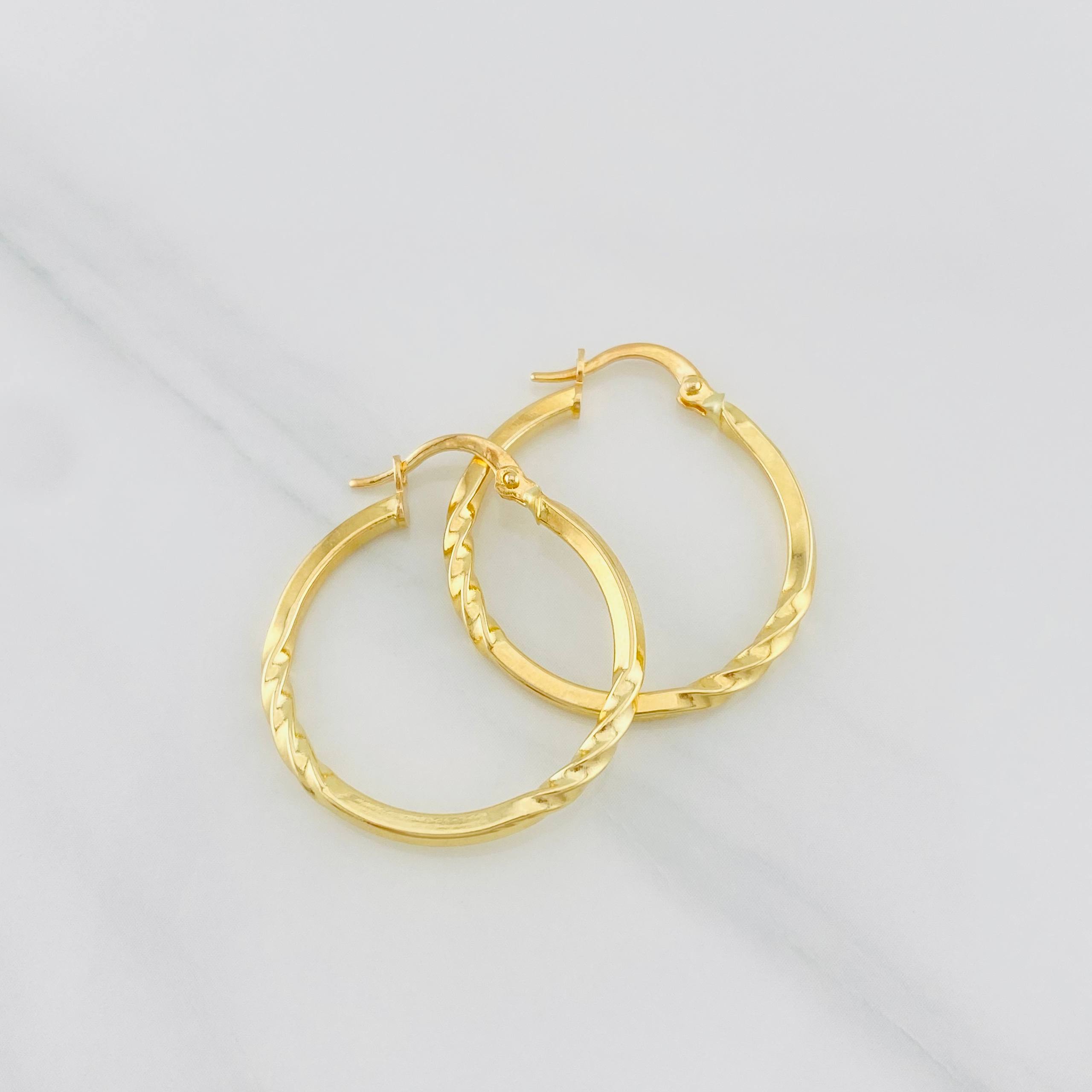 Candongas Megan 1.8g / 2.8cm Oro Amarillo 18K