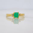 Anillo Cuadro Esmeralda 33pts 2.85g / T8 Oro Amarillo 18K