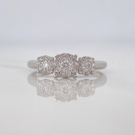Anillo Trio Diamantes 42pts 2.55g / T6 1/2 Oro Blanco 18K