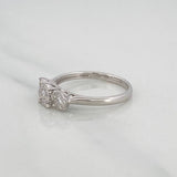 Anillo Trio Diamantes 42pts 2.55g / T6 1/2 Oro Blanco 18K