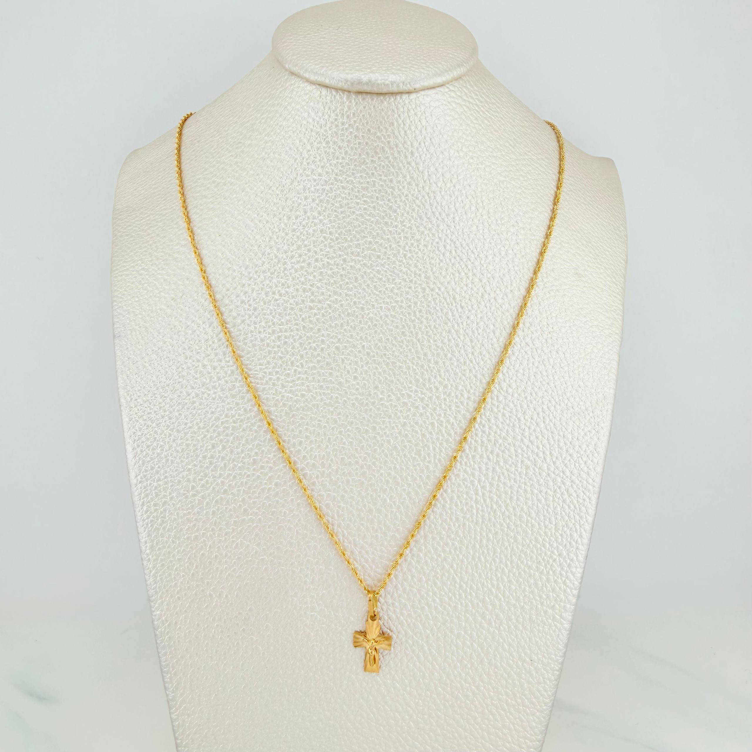 Set Cadena Lazo + Dije Cruz Cristo / 1.75gr / 60.1 cm Oro Amarillo 18K