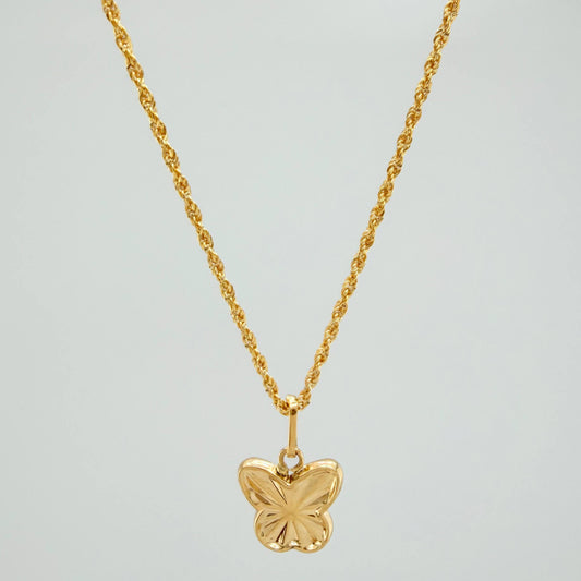 Set Cadena Lazo + Dije Mariposa Diamantada / 1.7gr / 50 cm Oro Amarillo 18K