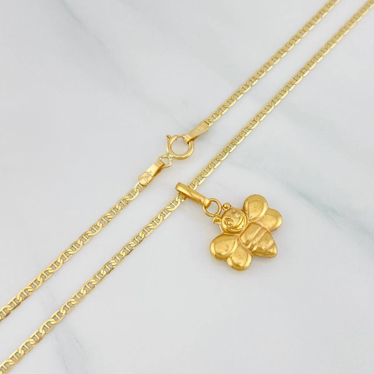 Set Cadena Escalera + Dije Abeja / 2.65gr / 50 cm Oro Amarillo 18K