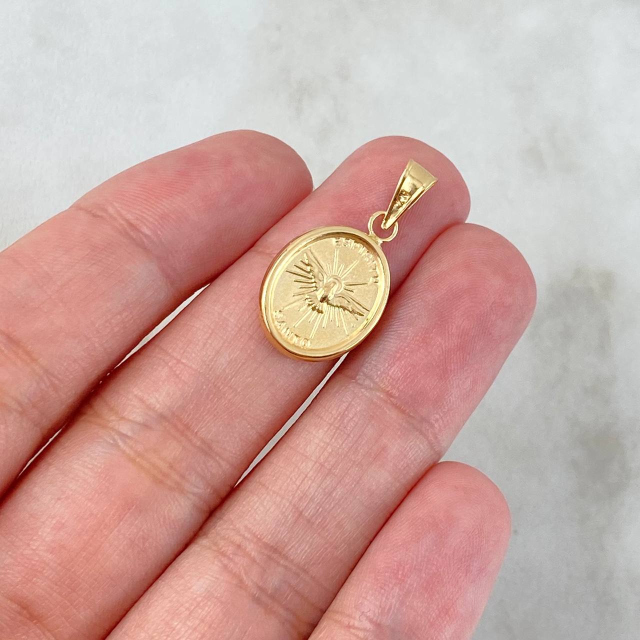 Dije Espíritu Santo 0.95gr / 2.4cm / Paloma Oro Amarillo