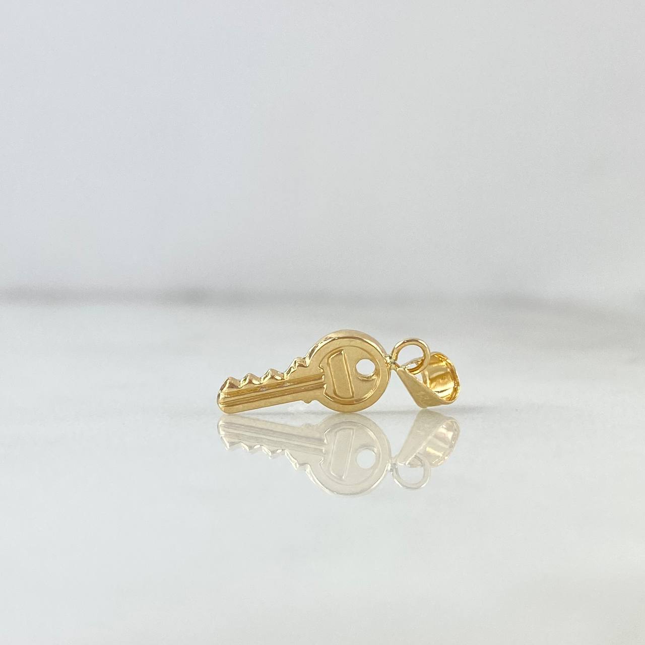 Dije Llave 0.4gr / 2cm / Oro Amarillo 18k *
