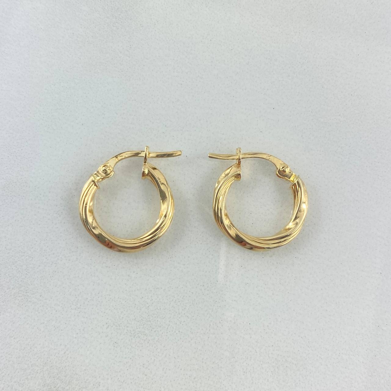 Candongas Kris 1.15gr / 1.5cm / Oro Amarillo