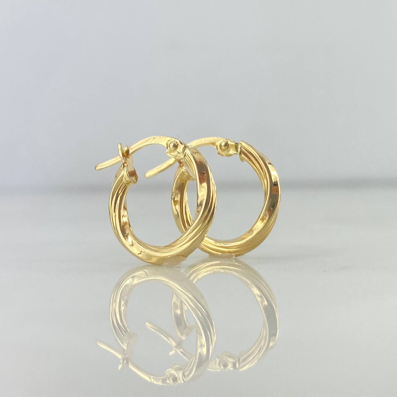 Candongas Kris 1.15gr / 1.5cm / Oro Amarillo