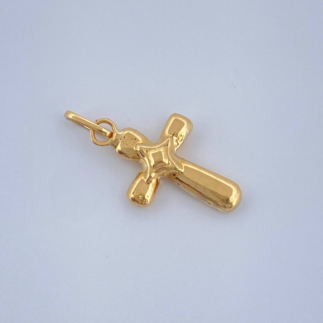 Dije Cruz Estrella 0.3gr / 1.7cm / Oro Amarillo 18K $