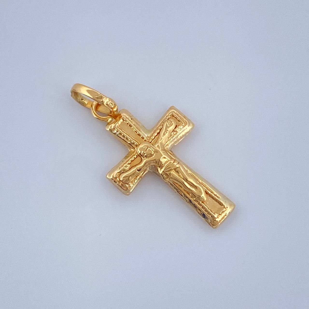 Dije Cruz Cristo 0.5gr / 2.1cm / Oro Amarillo 18K $
