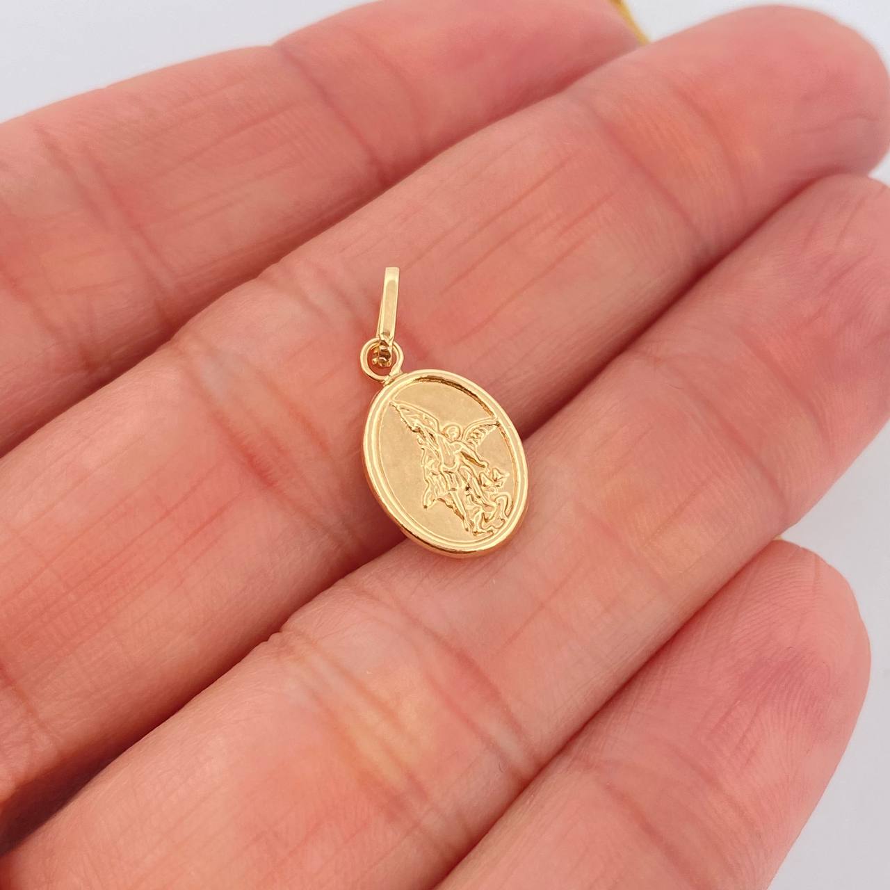Dije San Miguel 0.5gr / 2cm / Oro Amarillo 18K $