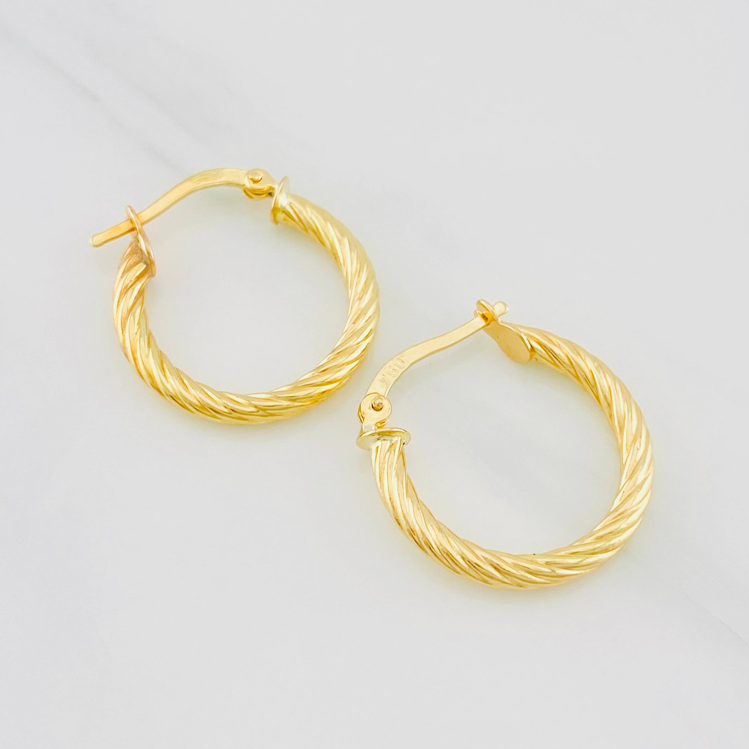 Candongas Niky 2.1g / 2.1cm Oro Amarillo 18K