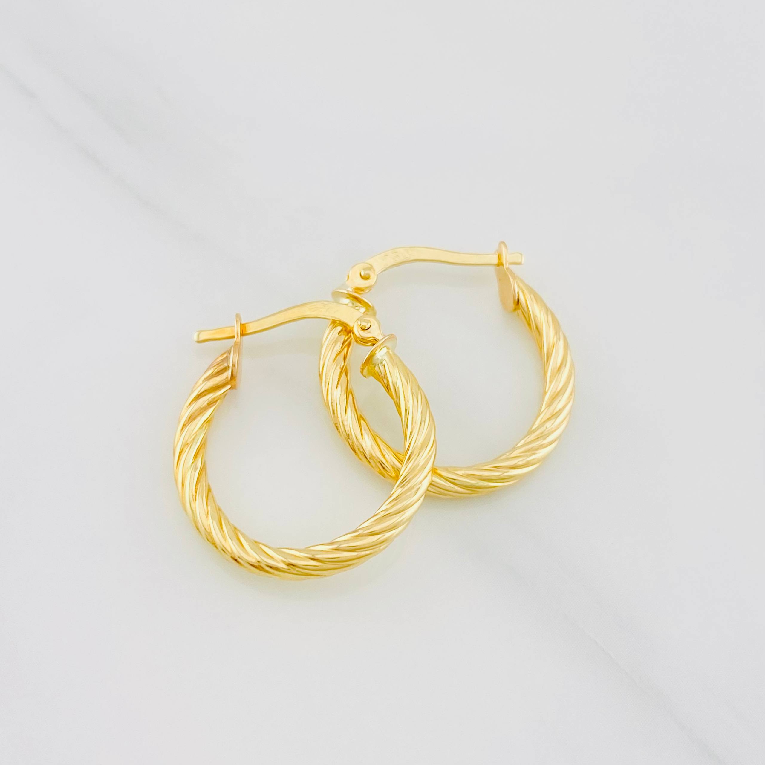 Candongas Niky 2.1g / 2.1cm Oro Amarillo 18K