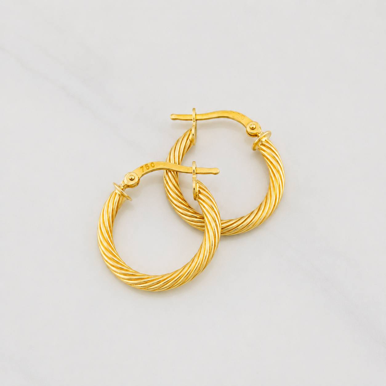 Candongas Mary 1.85g / 2cm Oro Amarillo 18K