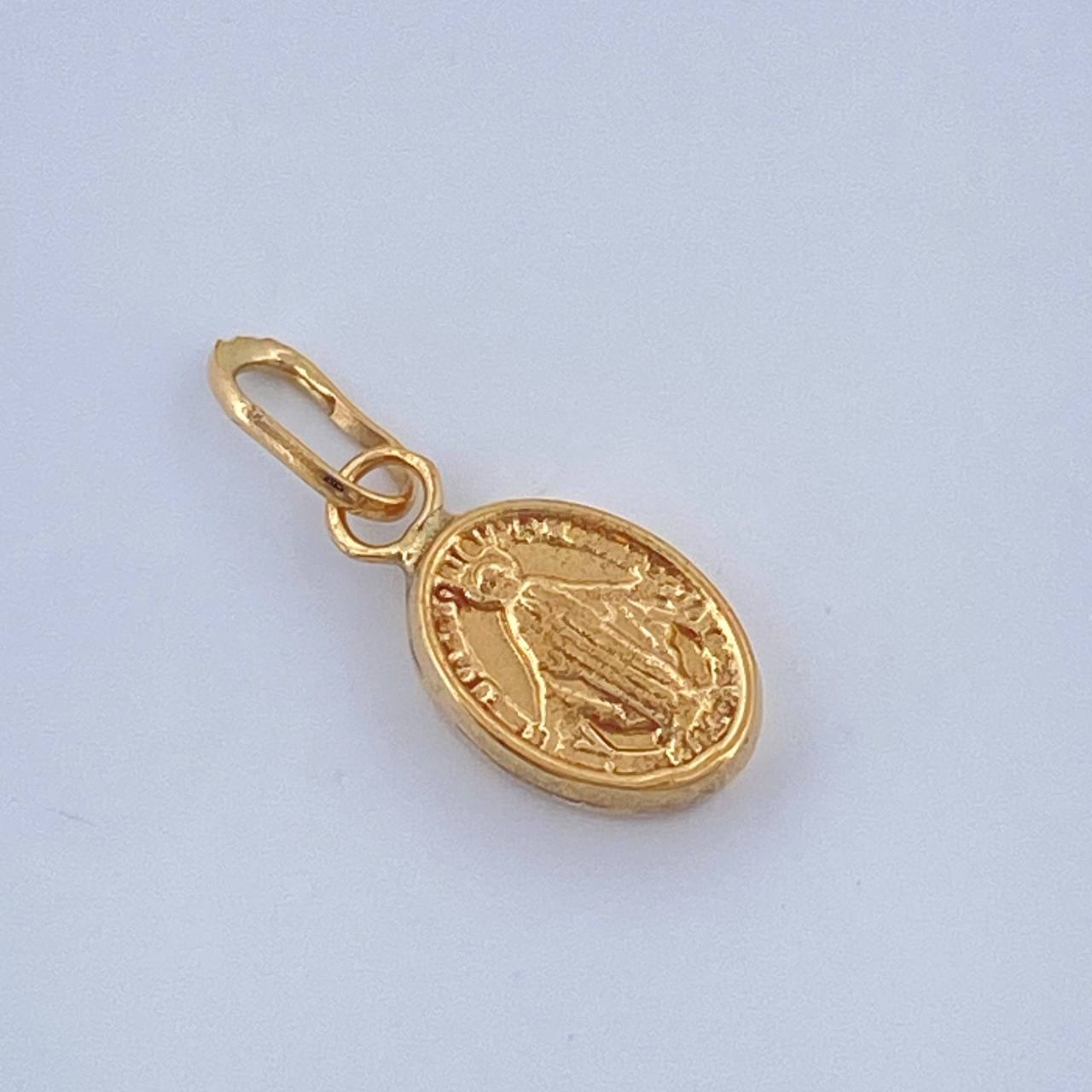Dije Vigen Milagrosa 0.3gr / 1.5cm / Oro Amarillo 18K &