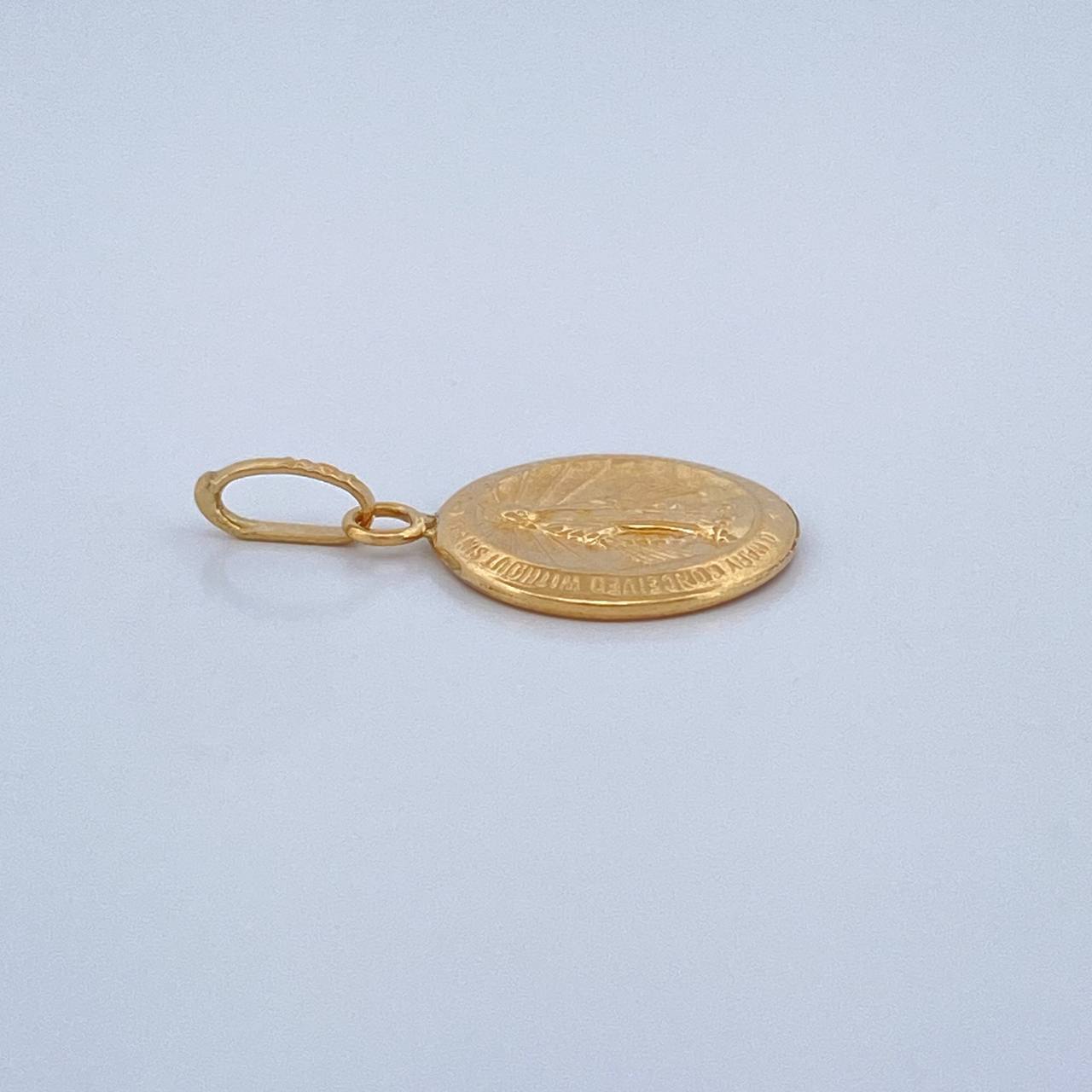 Dije Vigen Milagrosa 0.55gr / 2cm / Oro Amarillo 18K &