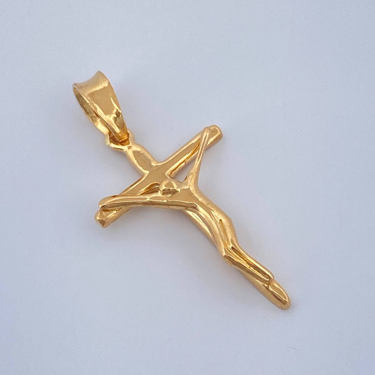 Dije Cruz Cristo 1.1gr / 2.8cm / Oro Amarillo 18K &