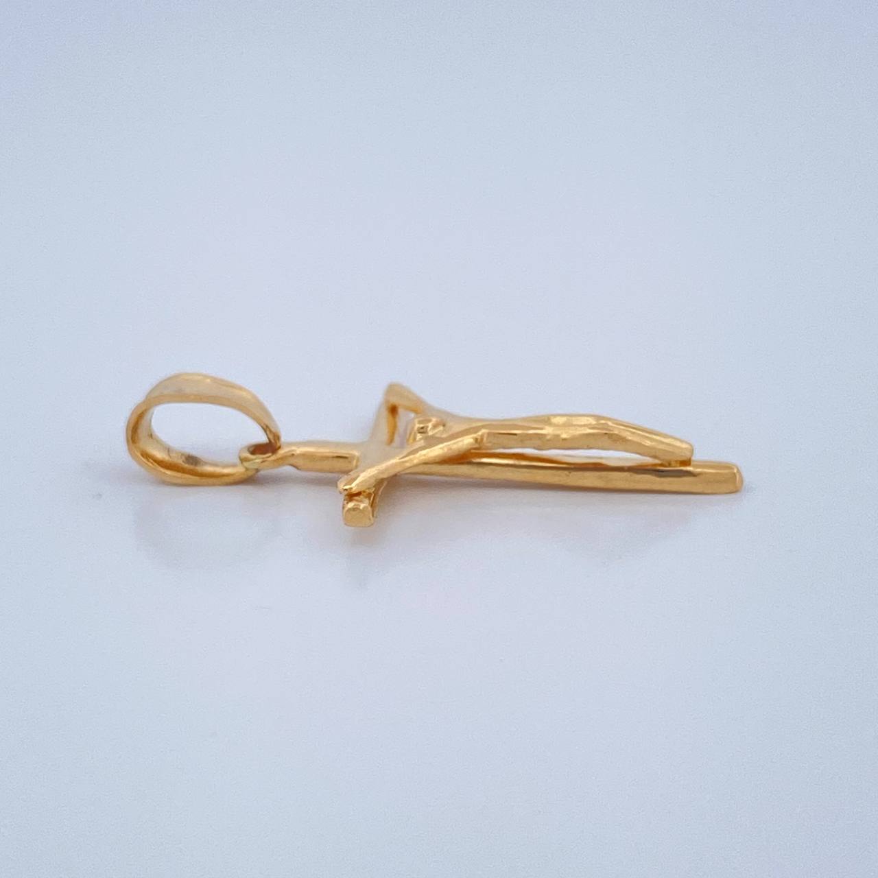 Dije Cruz Cristo 1.1gr / 2.8cm / Oro Amarillo 18K &