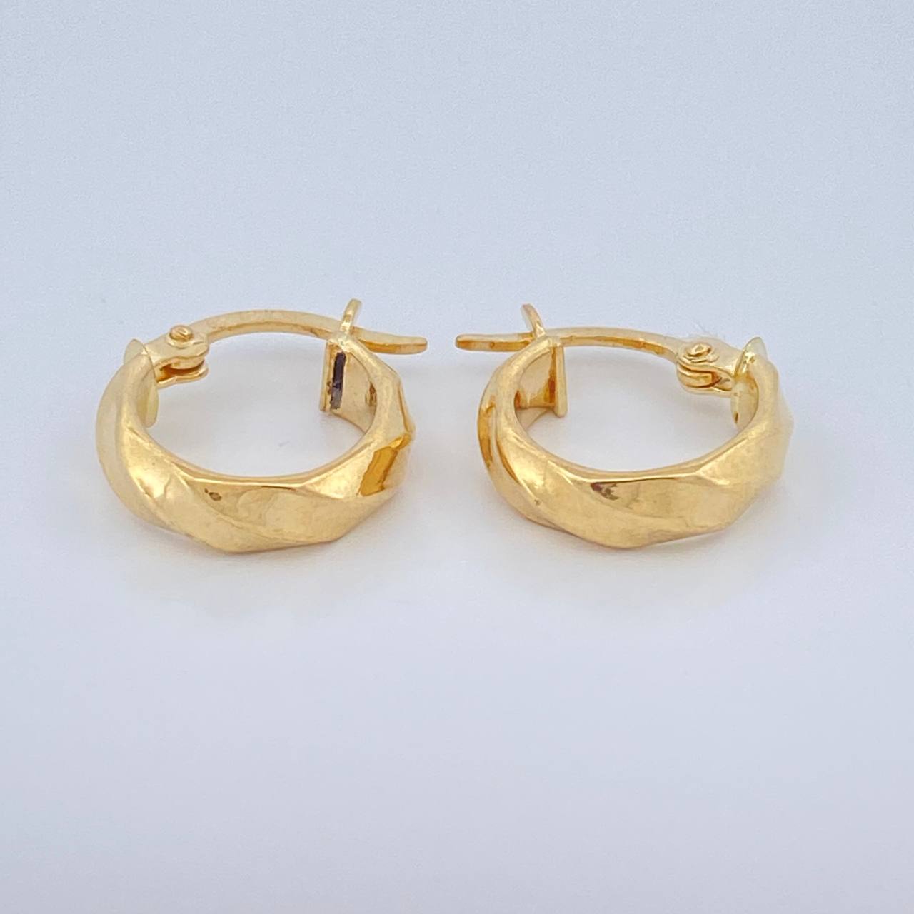 Candongas Nia 1.15gr / 1.5cm / Oro Amarillo 18K &