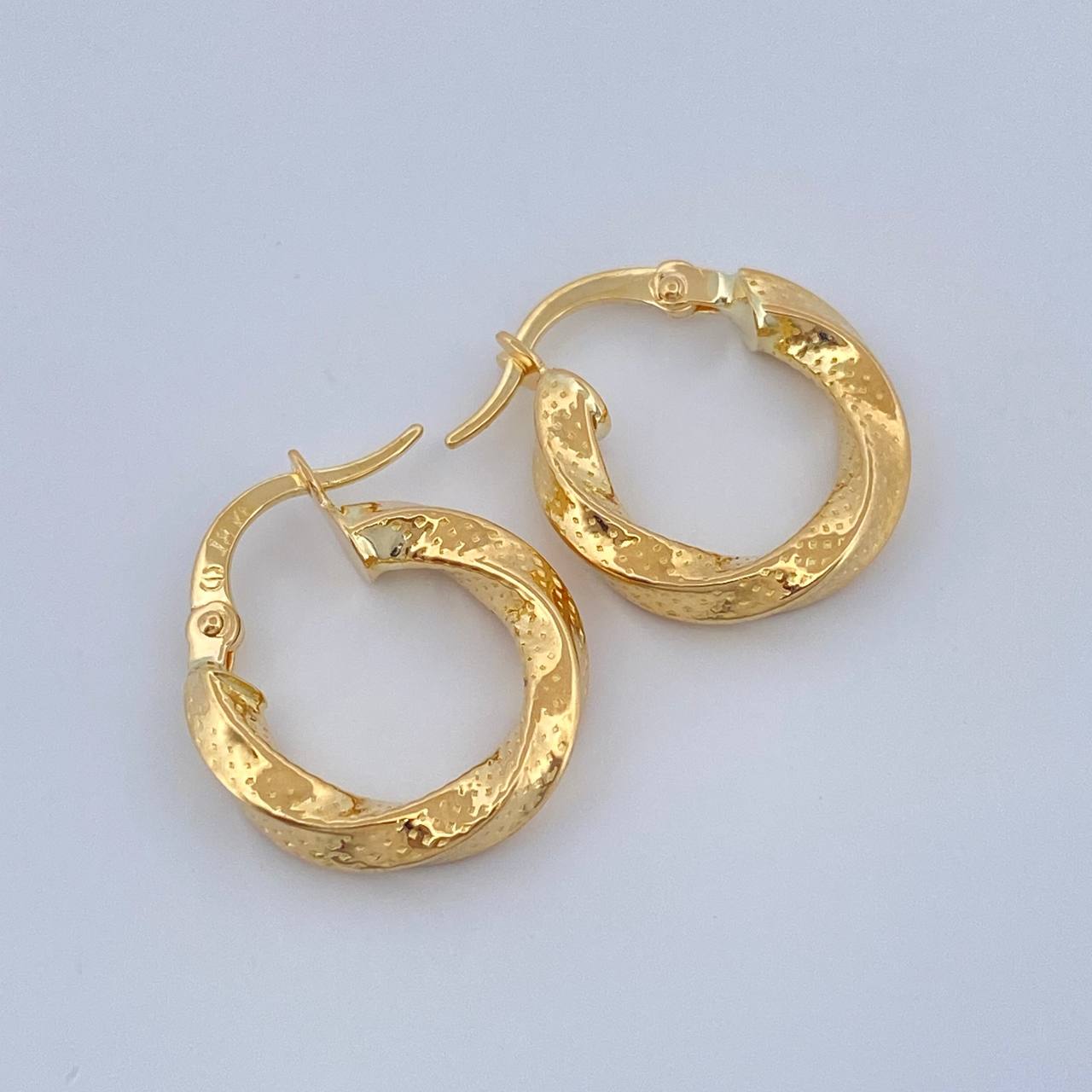 Candongas Yuli 1.7gr / 1.8cm / Oro Amarillo 18K &