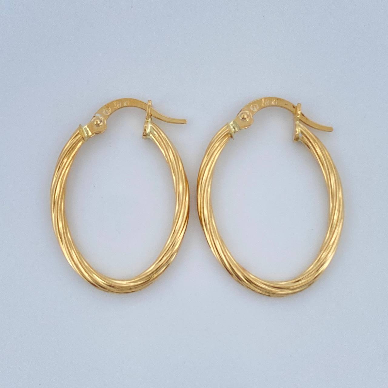 Candongas Arielle 1.4gr / 2.7cm / Oro Amarillo 18K &
