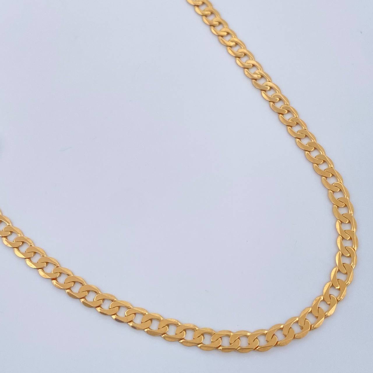 Cadena Cuabana 9.4gr / 60.3cm / 2.8mm Oro Amarillo +1 18K &