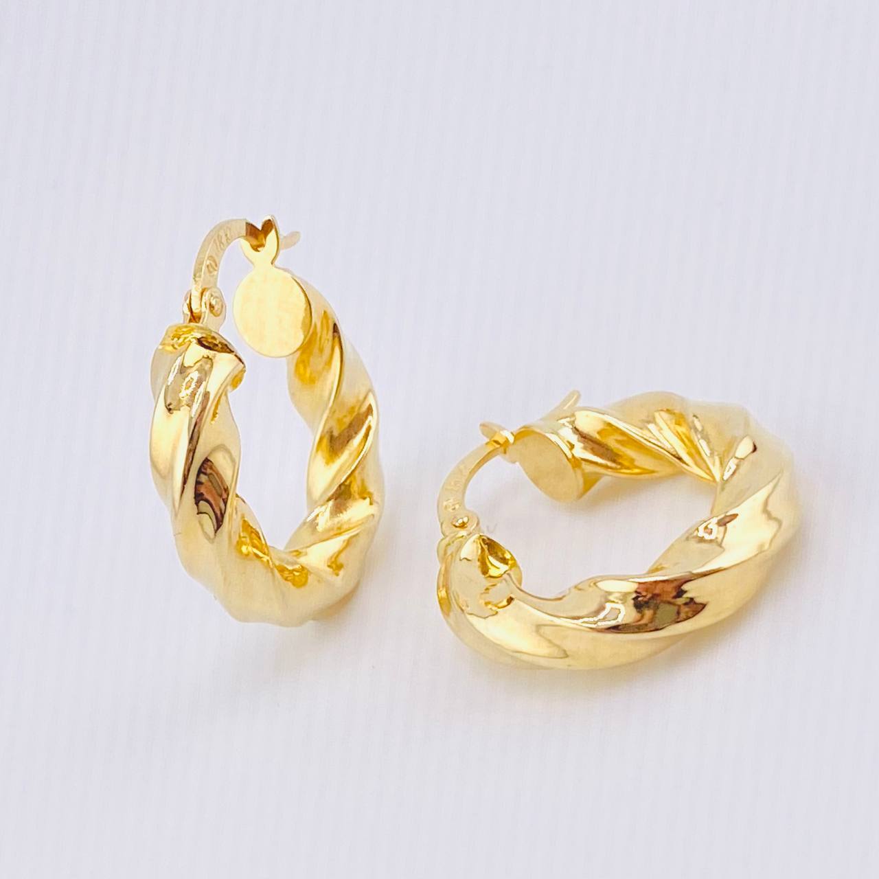 Candongas Lulu 3.25gr / 2.3cm / Oro Amarillo 18K *