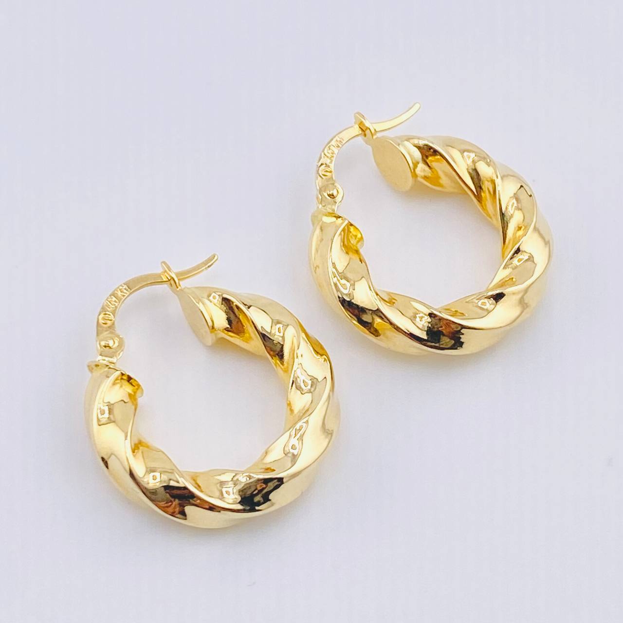 Candongas Lulu 3.25gr / 2.3cm / Oro Amarillo 18K *