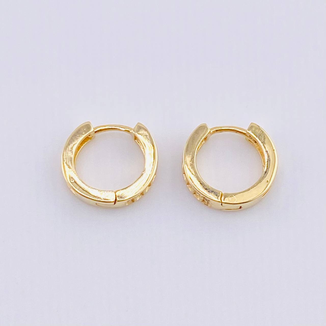Candongas Doble Carril 2.05gr / 1cm / Oro Amarillo 18K *