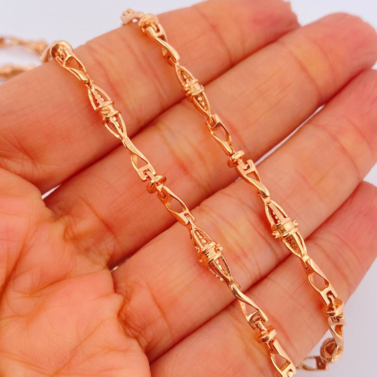 Cadena Dubai 28.2gr / 58.5cm / 4.5mm Oro Rosa 18K $