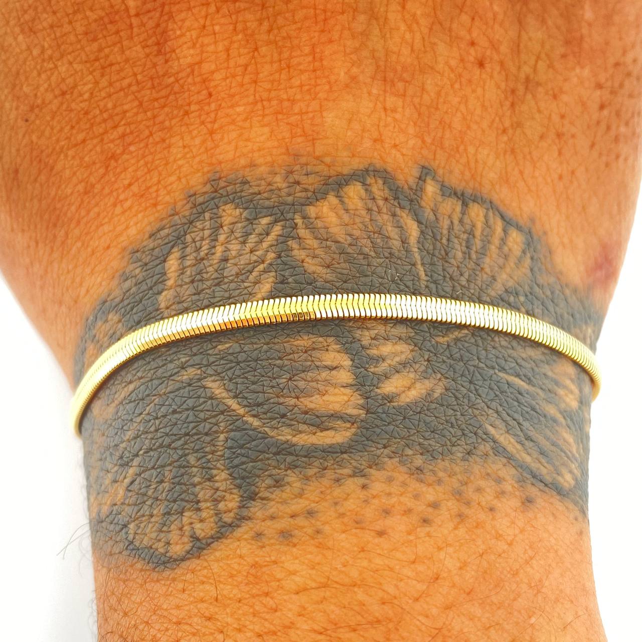 Pulso Serpiente 3.45gr / 20cm / 2.53mm Oro Amarillo +3 18K $