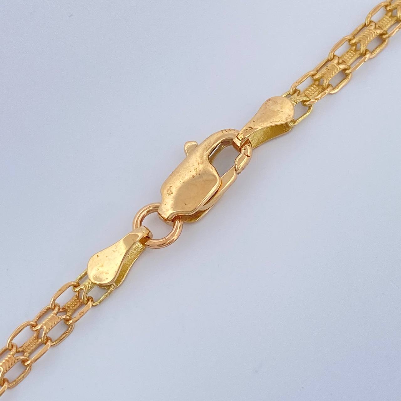 Cadena China 6.75gr / 50.3cm / 3.15mm Oro Amarillo 18K $ 1+